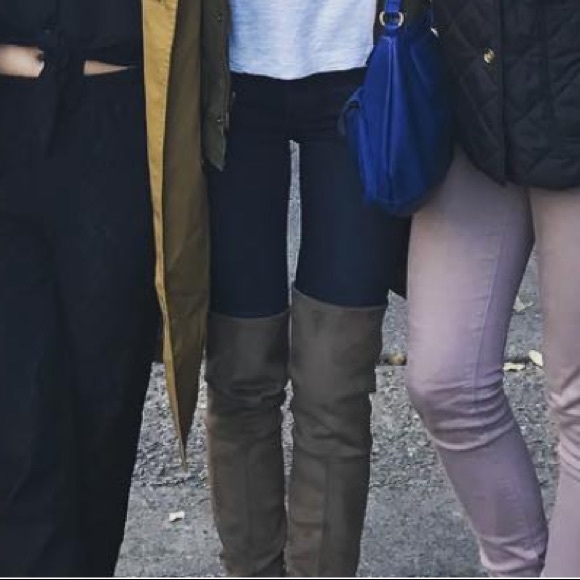 Stuart Weitzman Brown Stretch Suede Over The Knee Boots - Picture 3 of 12